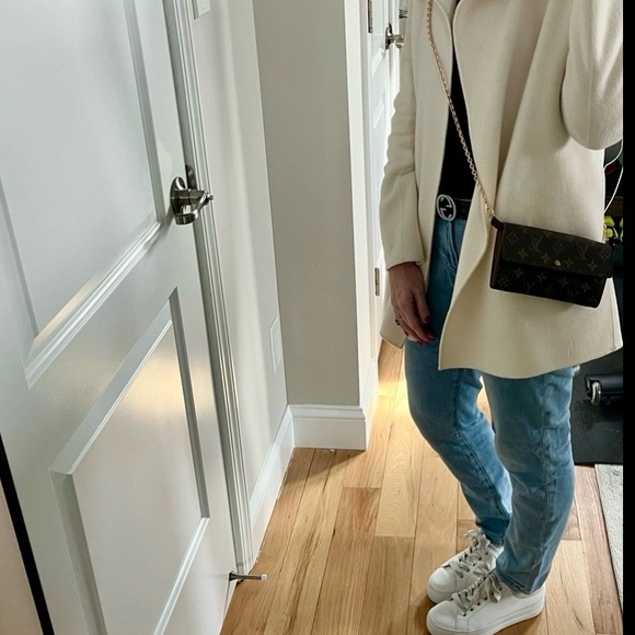 Louis Vuitton Monogram Sarah Wallet with Crossbody WOC Chain & Insert Included - Picture 16 of 16